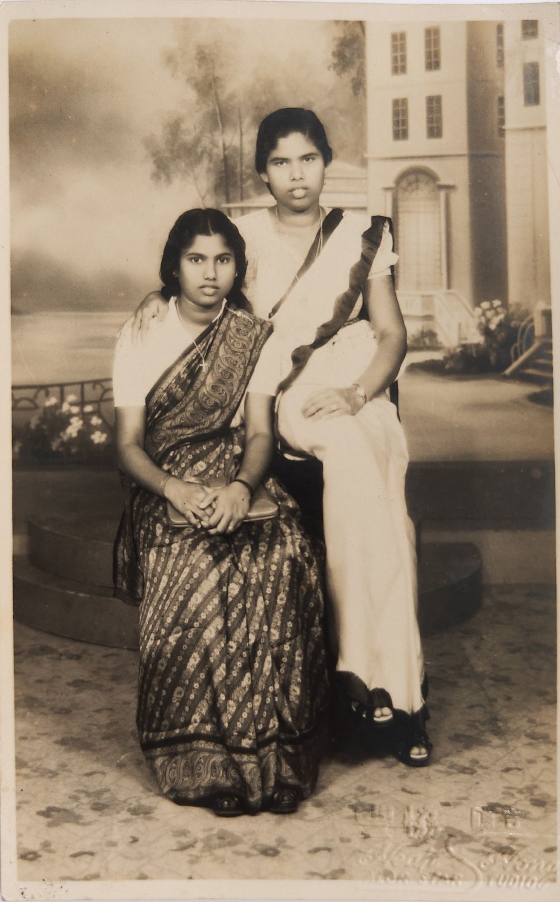 ../_images/AmmaniAunty04.jpg